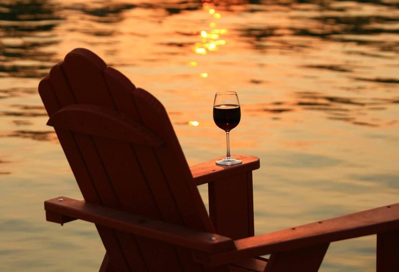 Gull Lakes Finest! Reclaimed Charm And Luxury Lake Shore Экстерьер фото